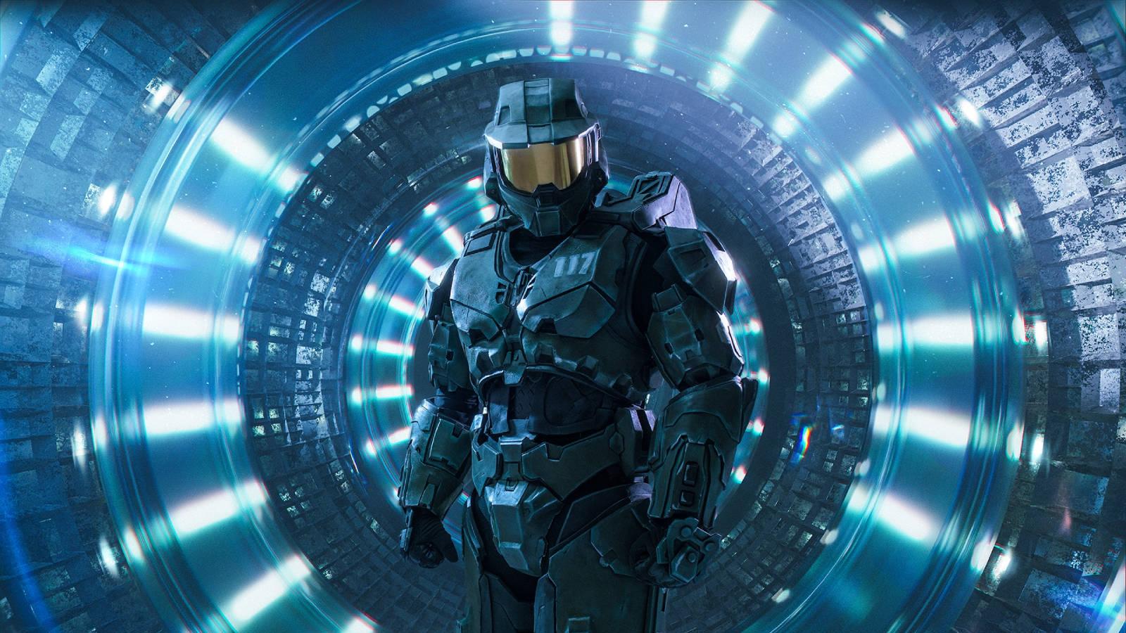 Second-Generation Spartan: Cosplayer Transforms into Master Chief from the Halo Universe Second-Generation Spartan: Cosplayer Transforms into Master Chief from the Halo Universe