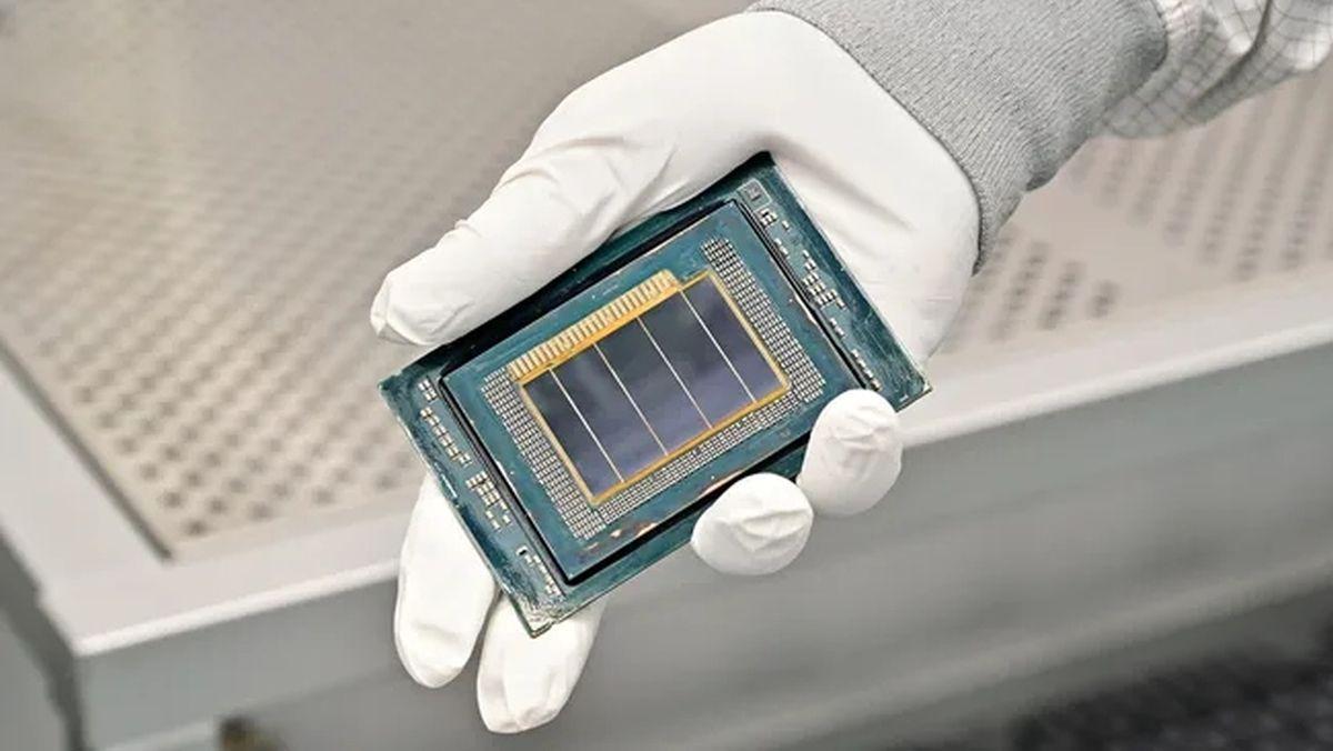 Intel: развитие ИИ приведет к росту цен на процессоры Intel: развитие ИИ приведет к росту цен на процессоры