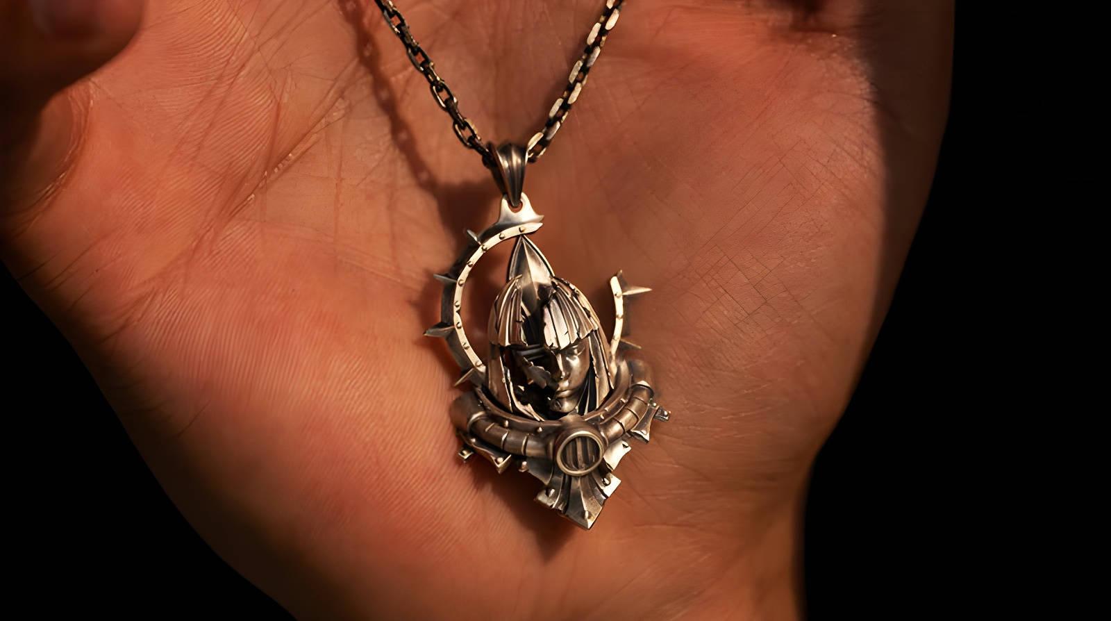 Starforged представила кулон «Реликвия Сороритки» по вселенной Warhammer 40,000