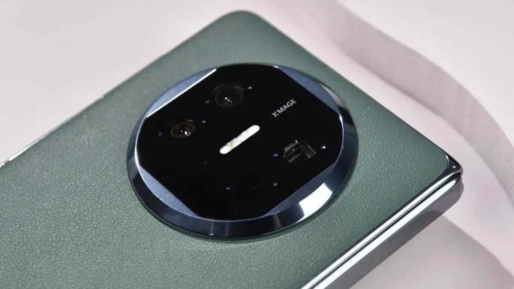 Huawei прекращает продажи нового Mate XT: смартфон со складным экраном останется доступен лишь в восстановленном виде Huawei прекращает продажи нового Mate XT: смартфон со складным экраном останется доступен лишь в восстановленном виде