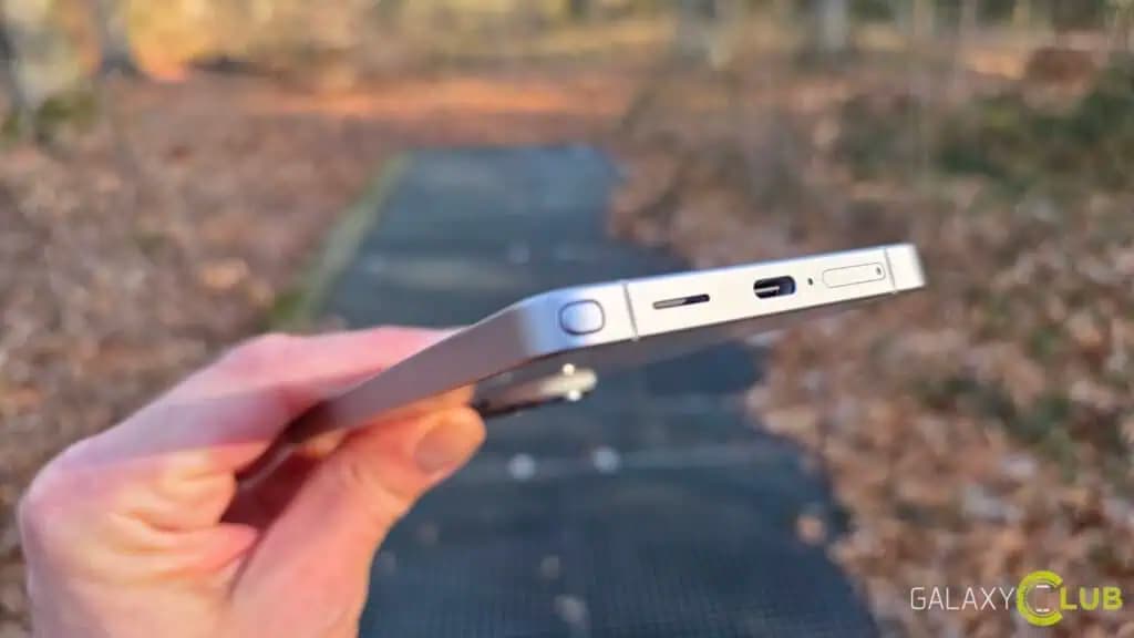 Раскрыта ёмкость аккумуляторов будущих флагманов Samsung Galaxy S27 и S27 Ultra