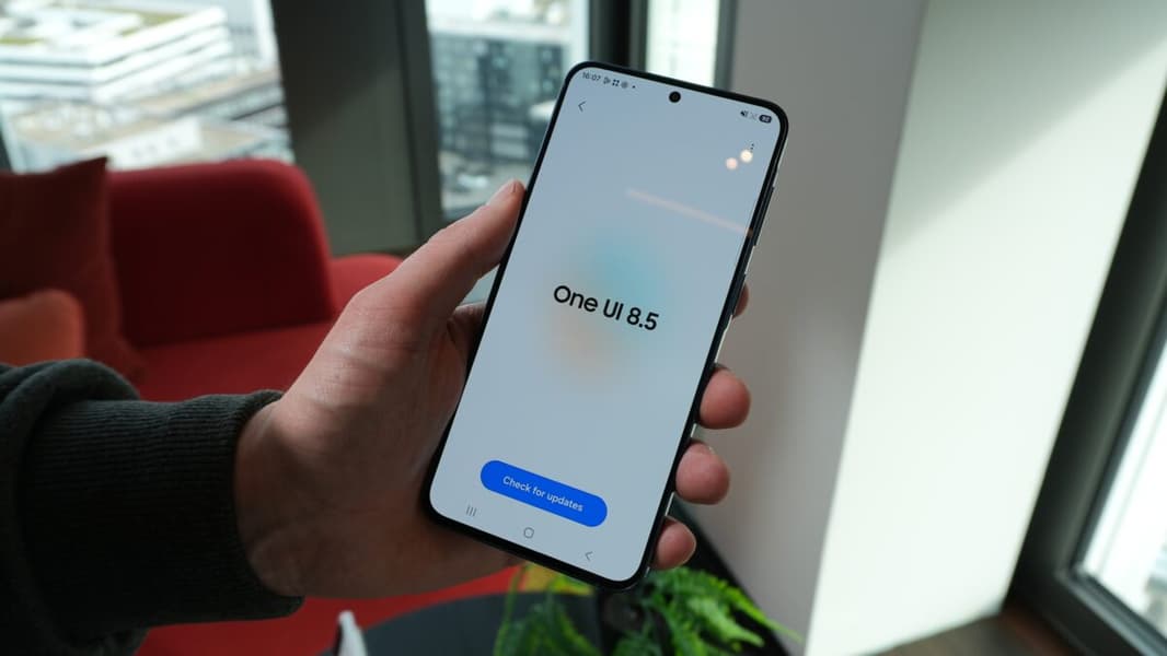 Samsung выпустила финальную версию One UI 8.5 для 19 моделей Galaxy: полный список Samsung выпустила финальную версию One UI 8.5 для 19 моделей Galaxy: полный список