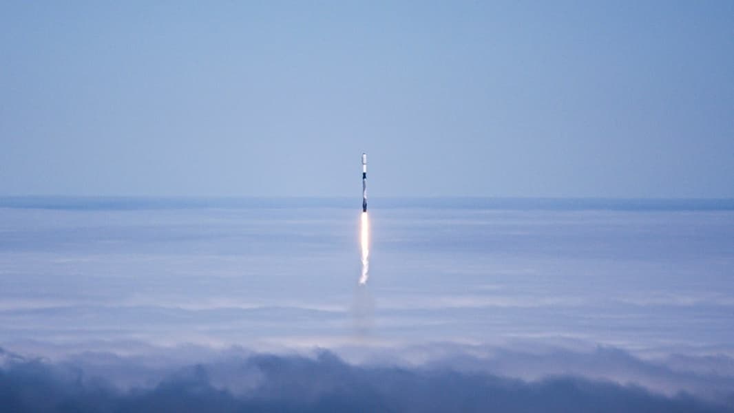 Инвесторы через SPV-структуры рискуют остаться без акций SpaceX после выхода компании на IPO Инвесторы через SPV-структуры рискуют остаться без акций SpaceX после выхода компании на IPO