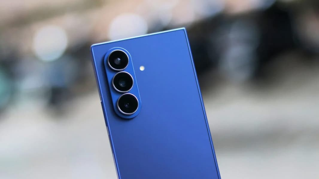 Samsung заломила цену: топовый Galaxy Z Fold 8 Ultra обойдется в 2800 евро, обычный Fold 8 — в 2600 евро Samsung заломила цену: топовый Galaxy Z Fold 8 Ultra обойдется в 2800 евро, обычный Fold 8 — в 2600 евро