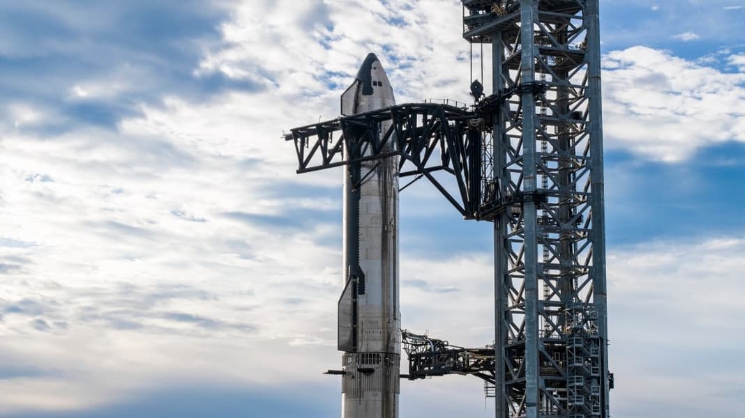 Google и SpaceX планируют создание орбитальных дата-центров Google и SpaceX планируют создание орбитальных дата-центров