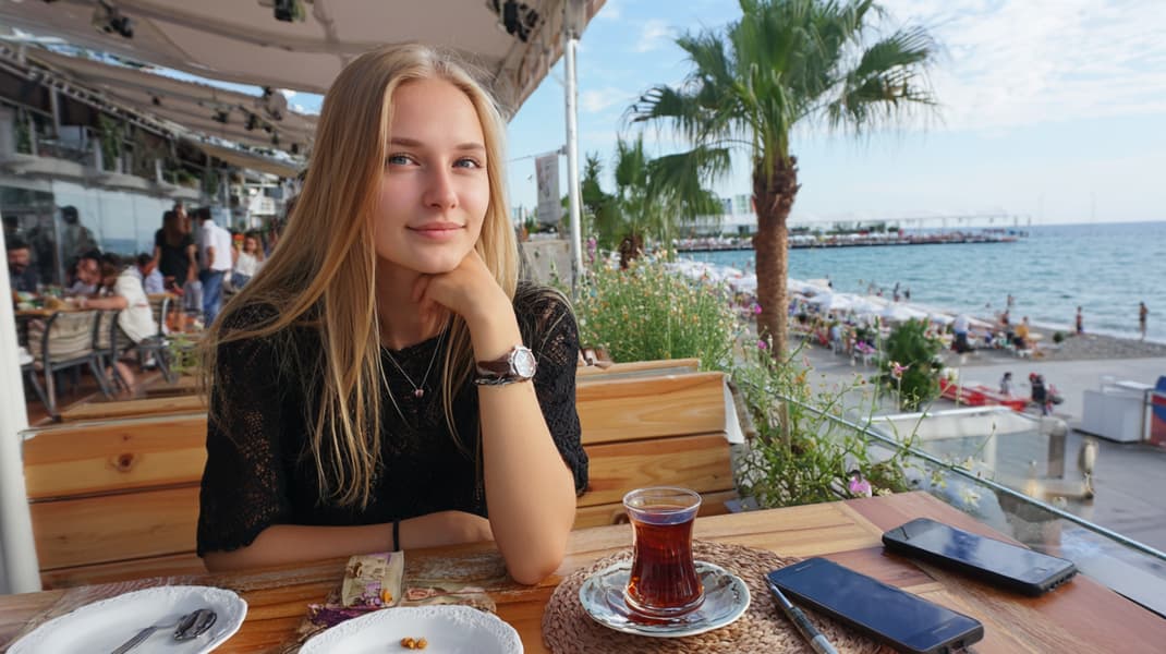 Безлимитный интернет в роуминге: T2 отменил плату за связь в Турции, Китае и других странах