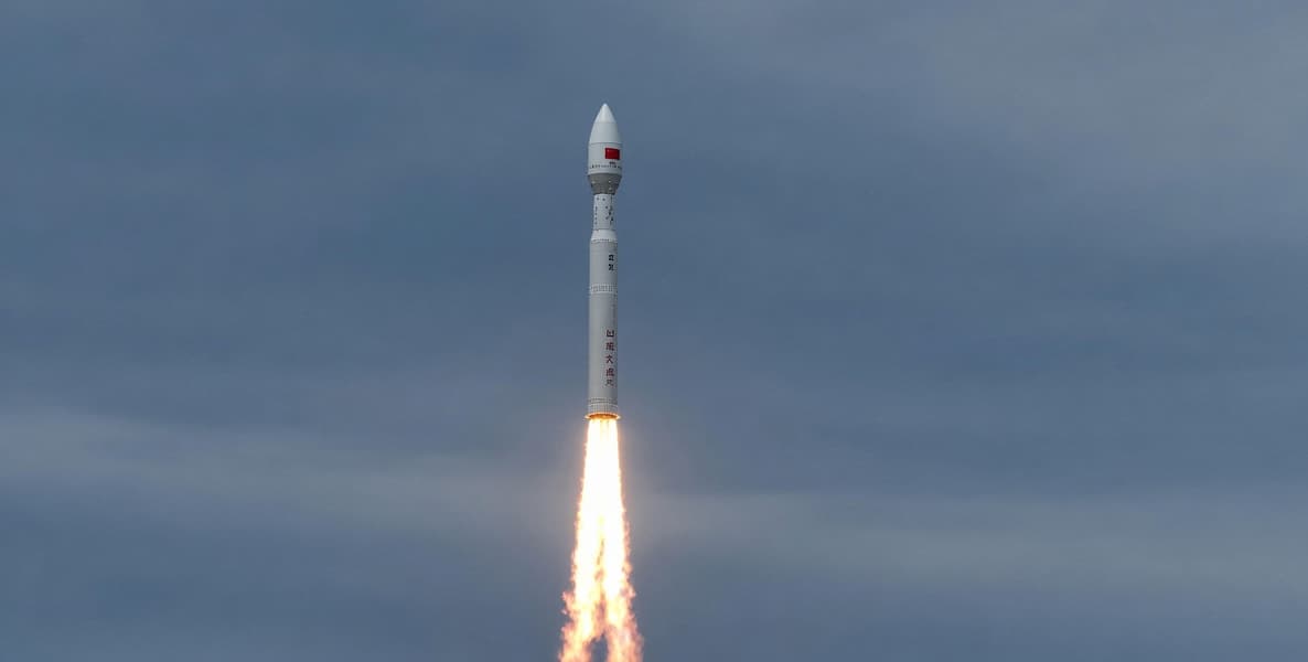 Китай осуществил запуск твердотопливной ракеты Kinetica-1 с четырьмя ступенями Китай осуществил запуск твердотопливной ракеты Kinetica-1 с четырьмя ступенями
