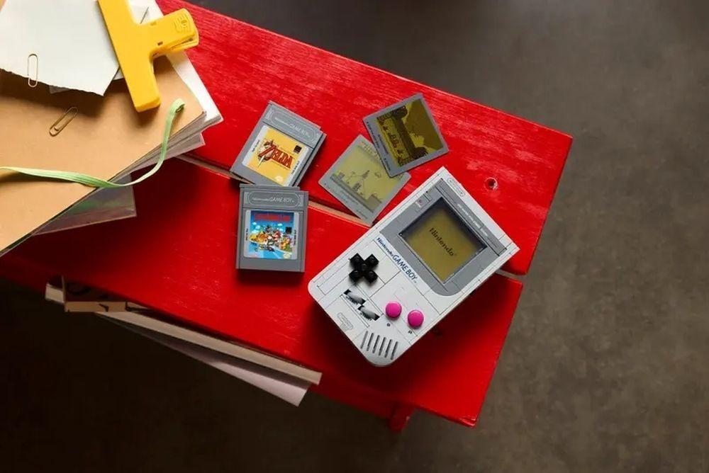 LEGO Game Boy Wows with Detail — Even Internal Components Faithfully Recreated LEGO Game Boy Wows with Detail — Even Internal Components Faithfully Recreated