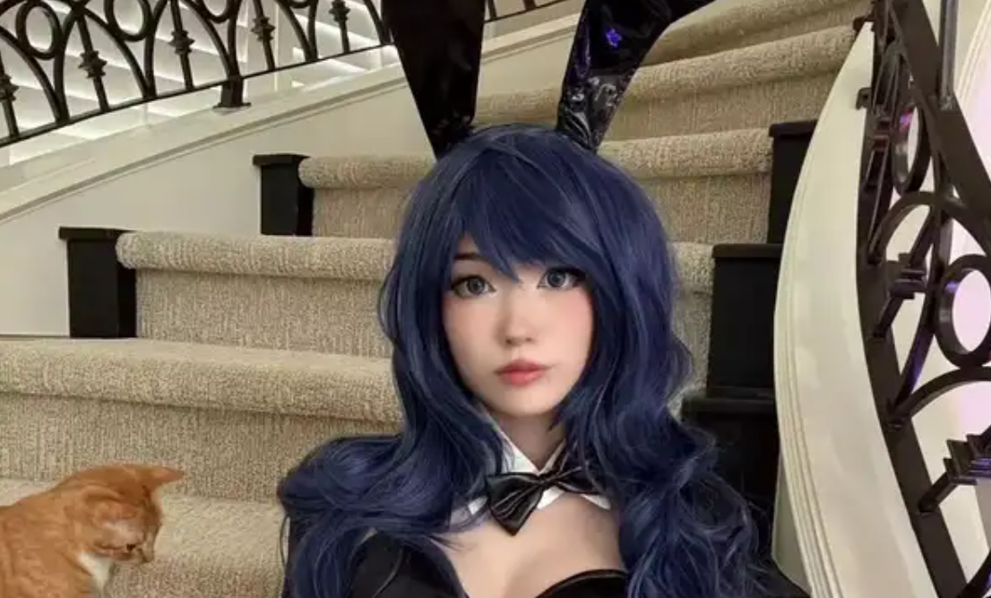 Scandal at TwitchCon: Streamer-Cosplayer Emiru Attacked During the Event