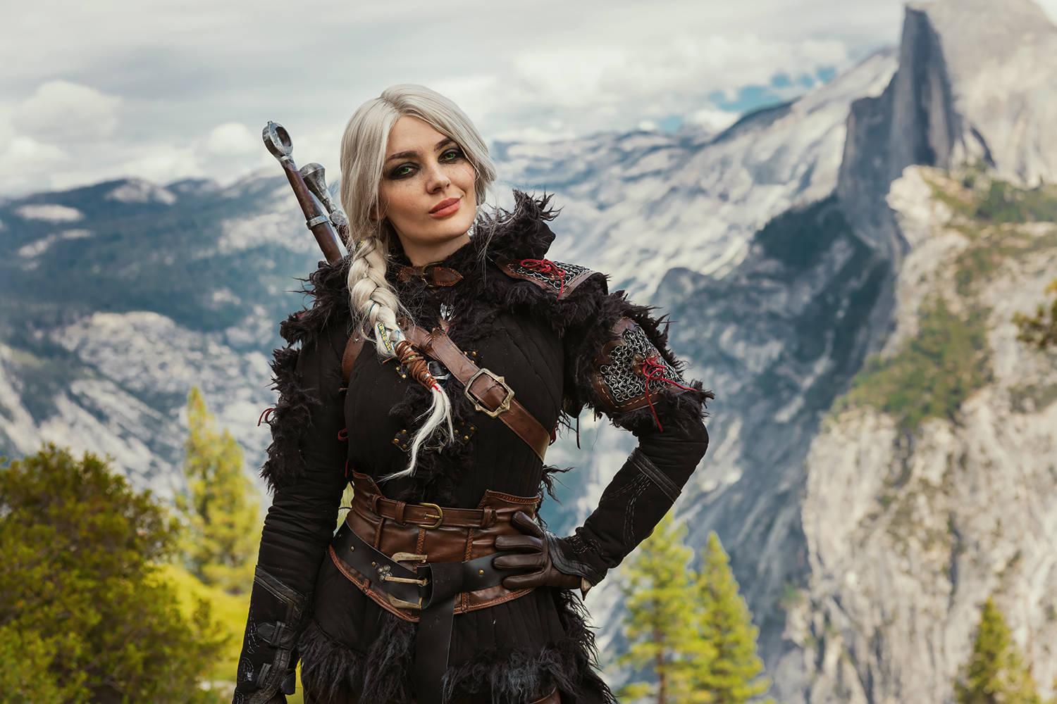 Hunting Monsters in the Mountains: Model Debuts Ciri Cosplay from “The Witcher 4”