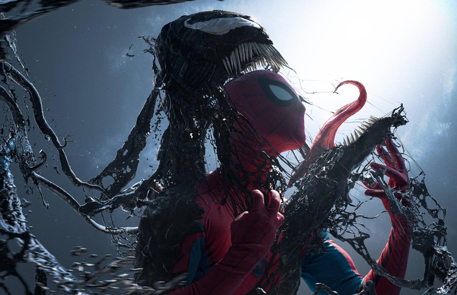 Meeting Venom: Cosplayer Brings Marvel’s Spider-Man to Life