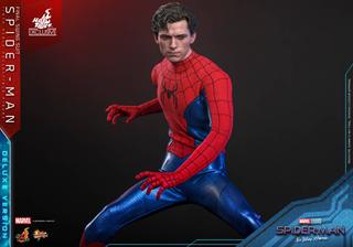 Права на изображения принадлежат Marvel и Hot Toys
