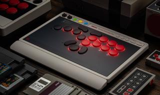 Права на изображения принадлежат компании 8BitDo