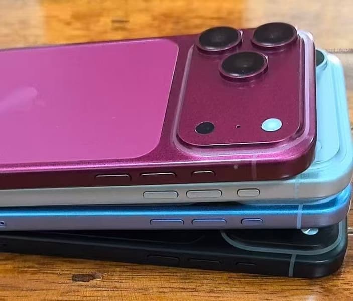 iPhone 18 Pro снова выйдет в классическом черном цвете iPhone 18 Pro снова выйдет в классическом черном цвете