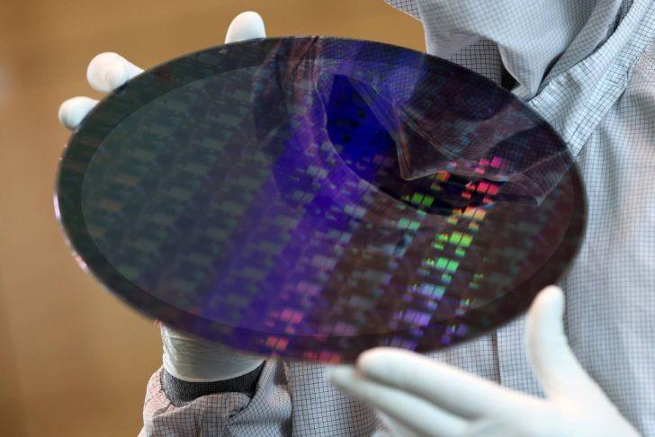 Прибыль TSMC подскочила на 58% благодаря высокому спросу на чипы для ИИ