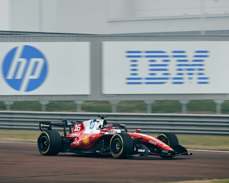 IBM обновила приложение Ferrari: вовлеченность фанатов выросла на 62% IBM обновила приложение Ferrari: вовлеченность фанатов выросла на 62%
