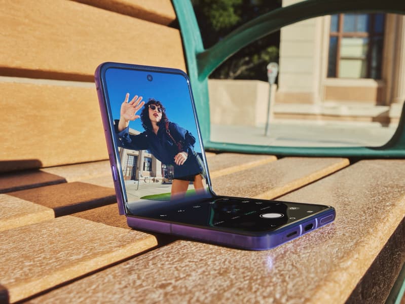 Motorola Razr 70 Ultra: складной флагман с процессором Snapdragon 8 Elite, аккумулятором 5000 мАч и камерой LOFIC
