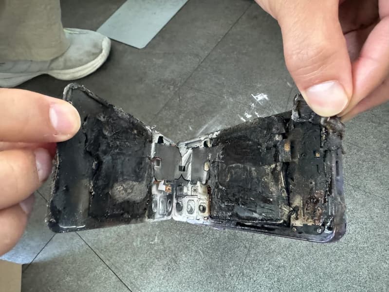 Samsung Galaxy S24 взорвался в руках пользователя: компания начала проверку инцидента Samsung Galaxy S24 взорвался в руках пользователя: компания начала проверку инцидента