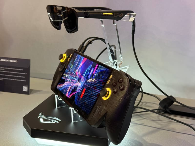 ASUS выпустила юбилейную версию ROG Ally X в честь 20-летия бренда: OLED-экран и обновленные элементы управления ASUS выпустила юбилейную версию ROG Ally X в честь 20-летия бренда: OLED-экран и обновленные элементы управления