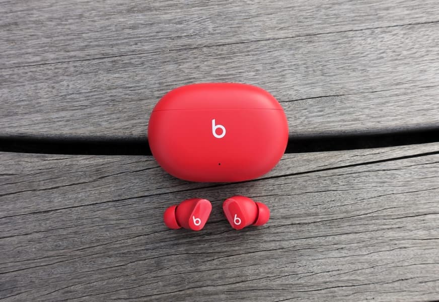 Apple устранила критическую уязвимость в Beats Studio Buds, предотвращая перехват звука по Bluetooth