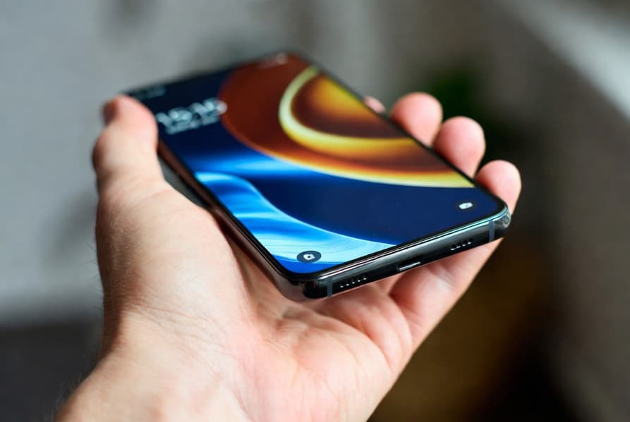 Xiaomi предупреждает о длительном росте цен на смартфоны из-за подорожания памяти Xiaomi предупреждает о длительном росте цен на смартфоны из-за подорожания памяти