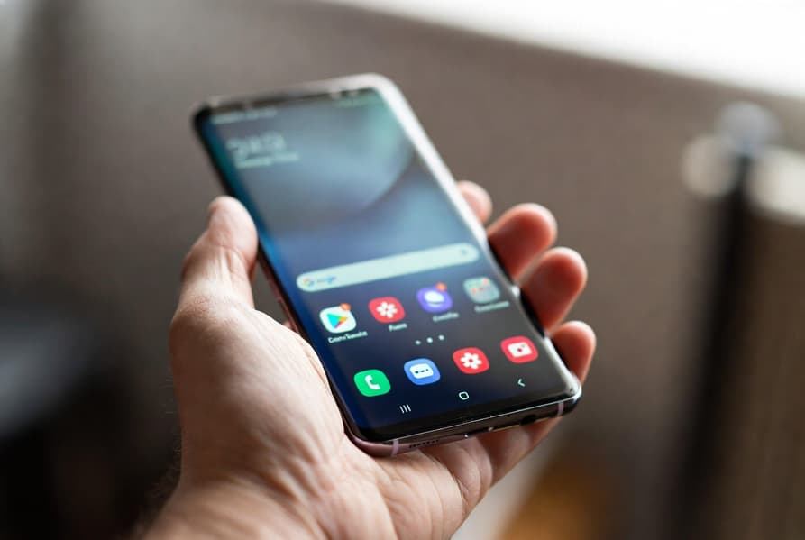 Новый смартфон Samsung прошел тесты до официального анонса