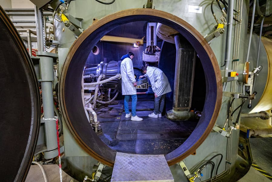 Европейский космоплан успешно выдержал плазменные испытания при 1600 °C