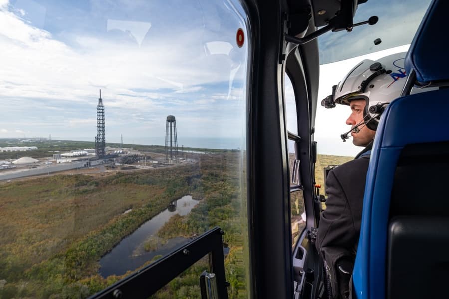 Blue Origin форсирует ремонт стартовой площадки New Glenn после аварии и планирует запуски до конца года Blue Origin форсирует ремонт стартовой площадки New Glenn после аварии и планирует запуски до конца года