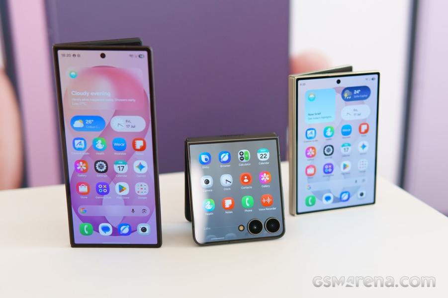 Fold8 обеспечил 40% предзаказов: новые складные смартфоны Samsung бьют рекорды в Европе