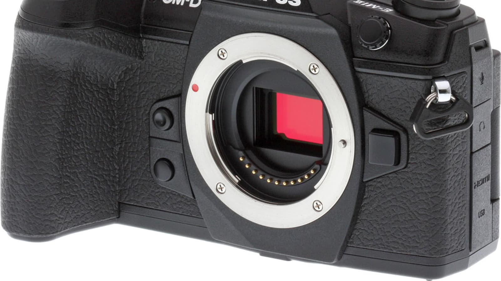 Камера Olympus IM010, вероятно, будет иметь встроенную рукоятку для съемки в вертикальной ориентации