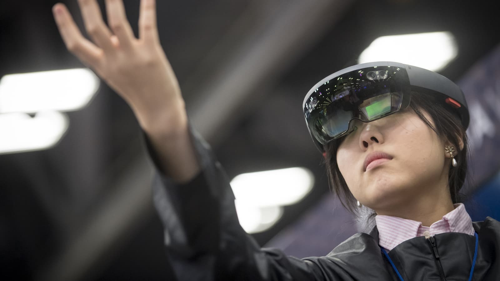 Microsoft продаст армии США более 100 000 гарнитур дополненной реальности HoloLens за 480 млн долларов