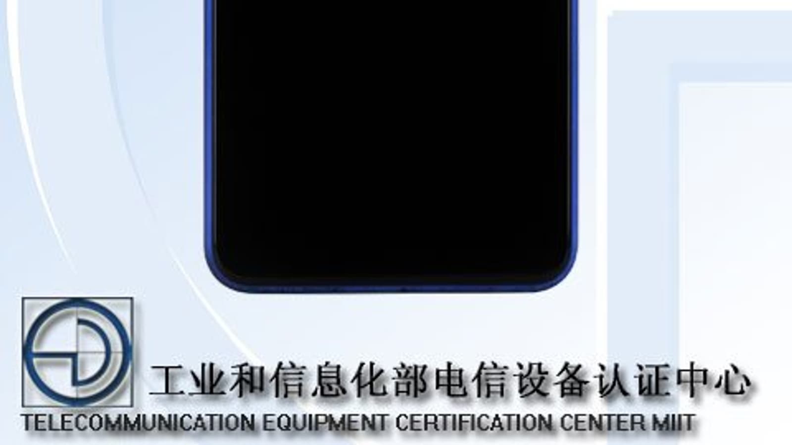 Смартфон Lenovo с тройной основной камерой позирует на фото