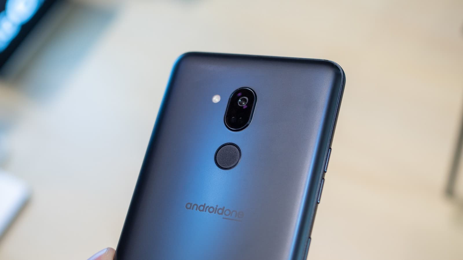 Первым смартфоном LG с Android Pie стал не G7 ThinQ и не V40 ThinQ