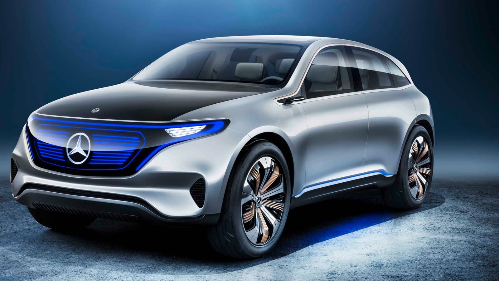 Daimler планирует закупку аккумуляторов на 20 млрд евро