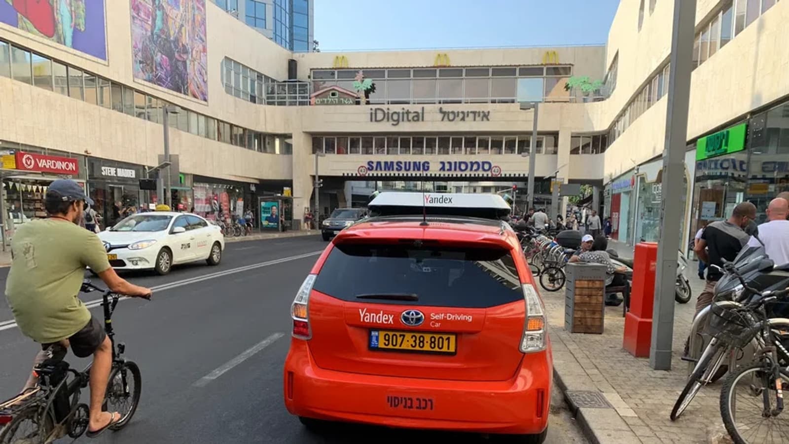 Беспилотник «Яндекса» запустят на дороги общего пользования в Тель-Авиве