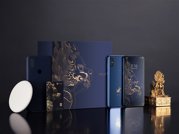 Самый мощный и дорогой вариант флагманского слайдера Xiaomi Mi Mix 3 поступил в продажу Самый мощный и дорогой вариант флагманского слайдера Xiaomi Mi Mix 3 поступил в продажу