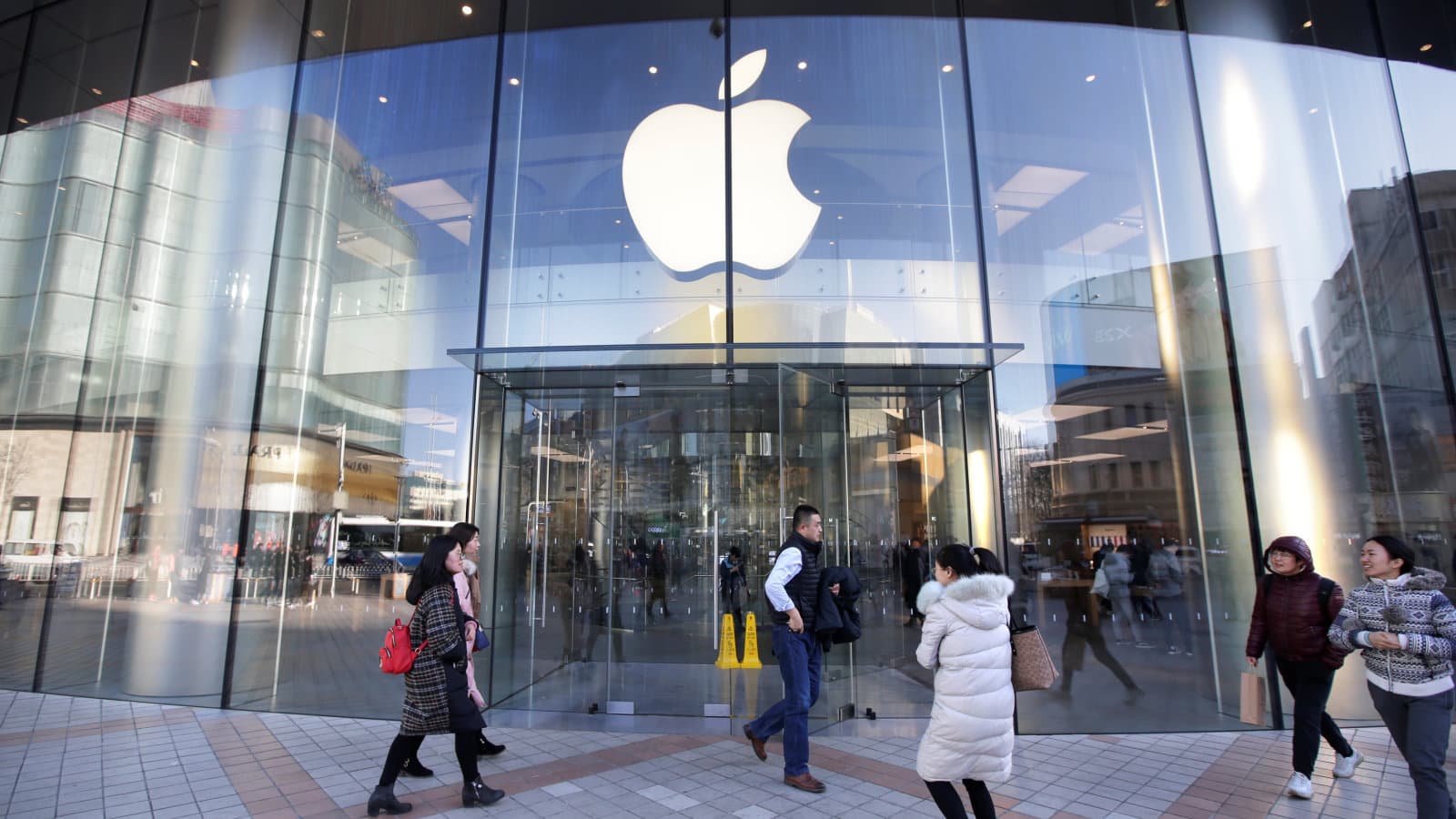 Главным по ИИ в Apple стал бывший вице-президент Google