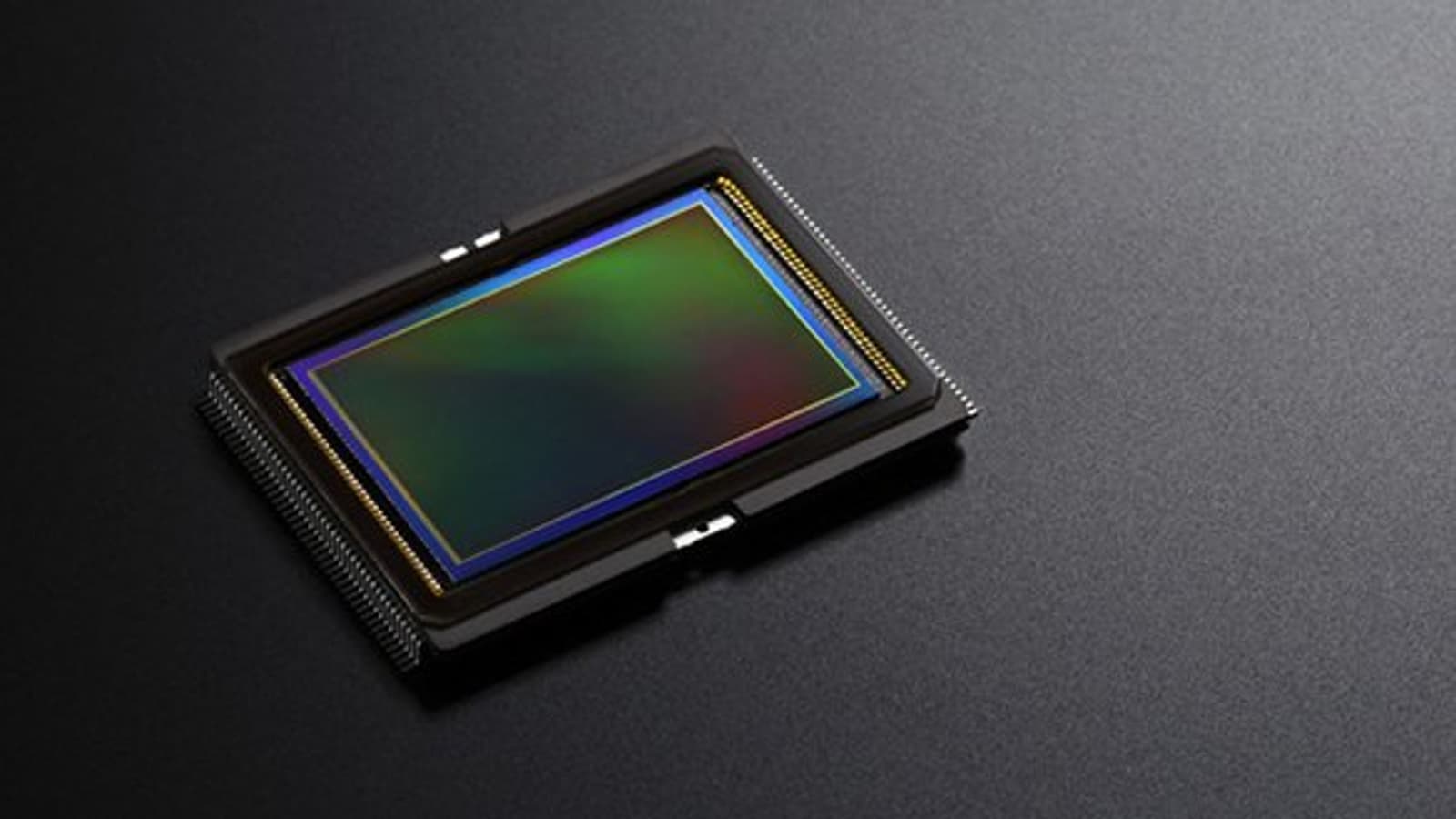 Появилась информация о датчиках изображения формата APS-C Sony IMX510 и IMX571