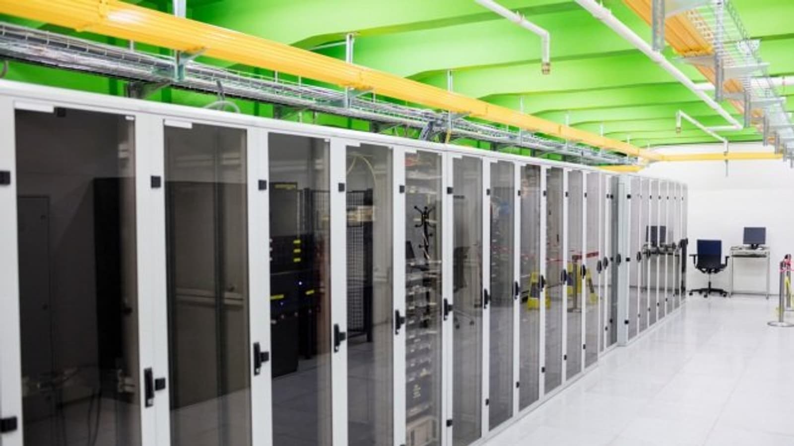 Роскомнадзор начнёт блокировать запрещённые сайты в три раза быстрее