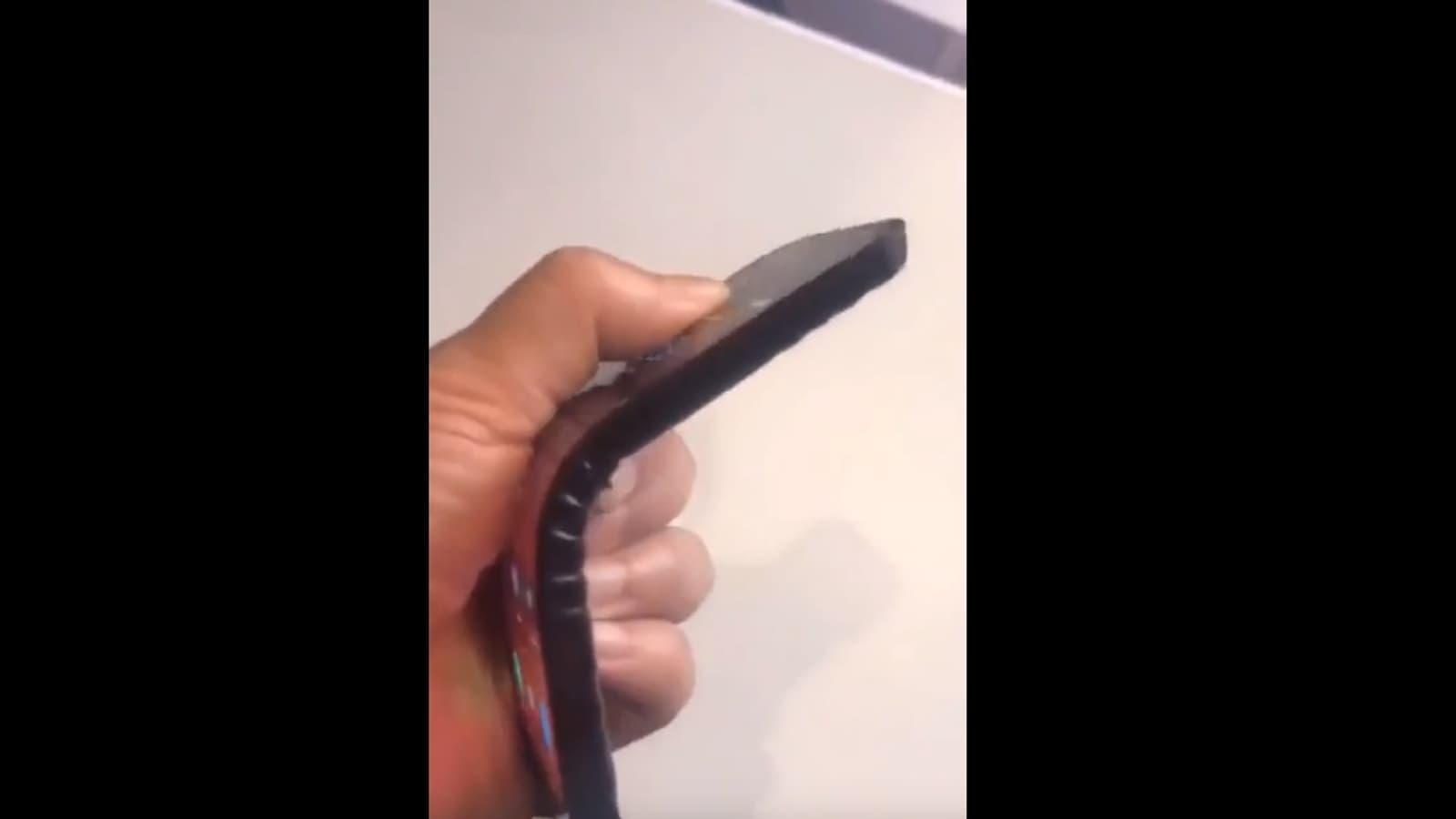 Видео дня: прототип гибкого смартфона Lenovo