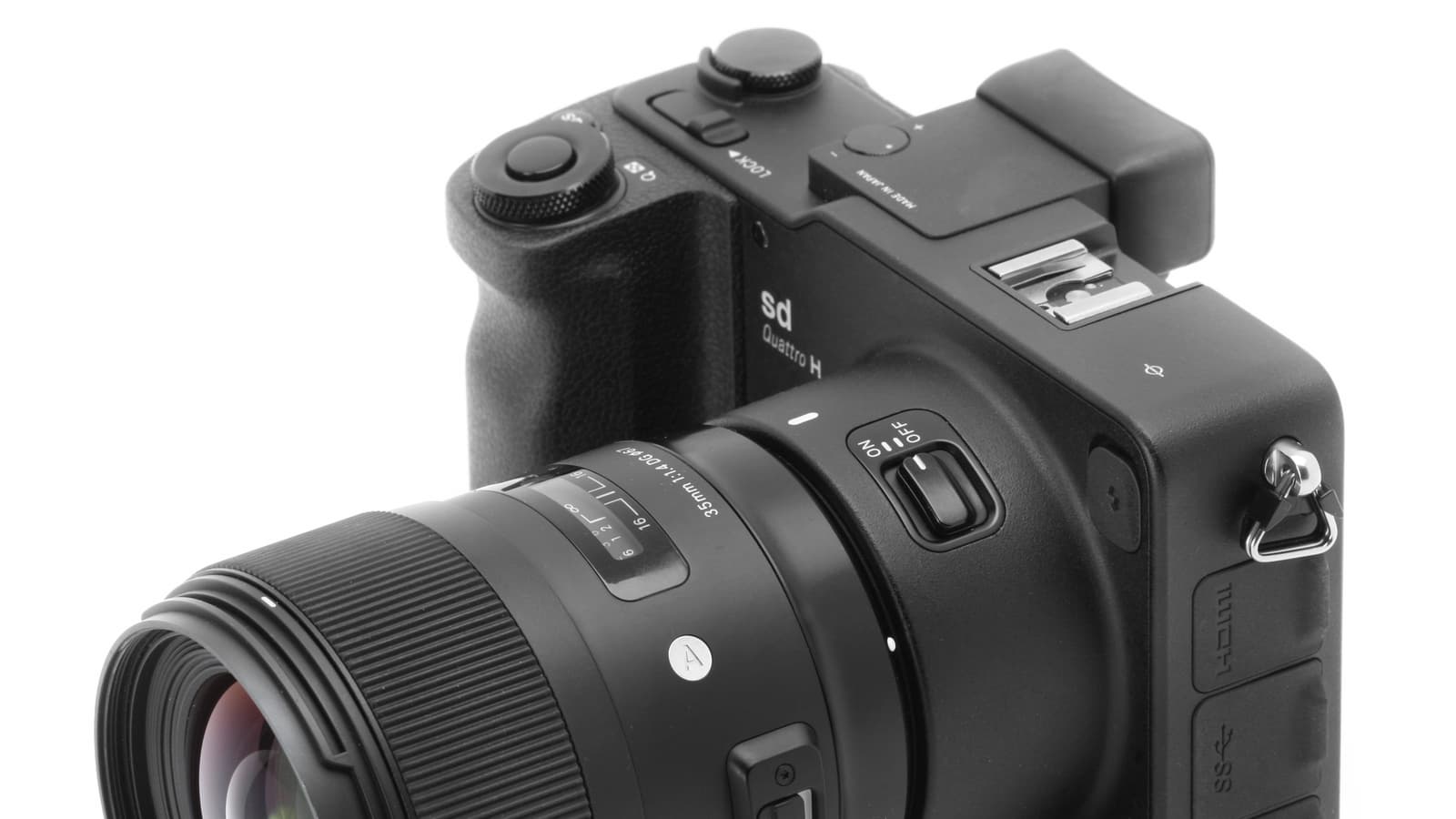 Sigma собирается выпустить камеру с полнокадровым датчиком Foveon и креплением Leica L