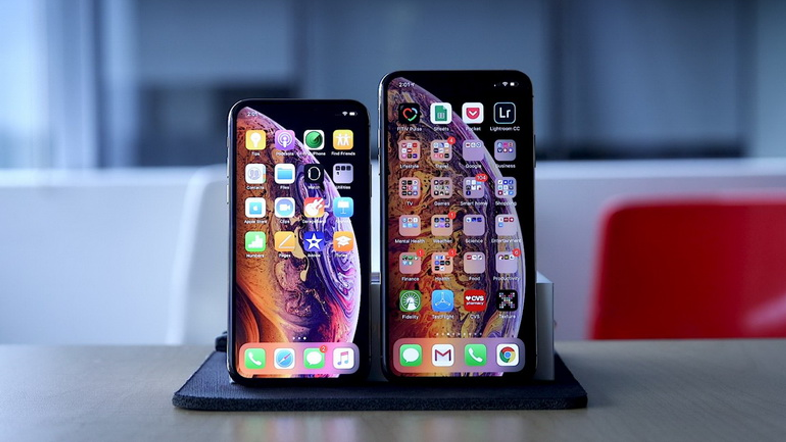 Падение продаж новых iPhone XS и XS Max ожидается еще до конца 2018 года
