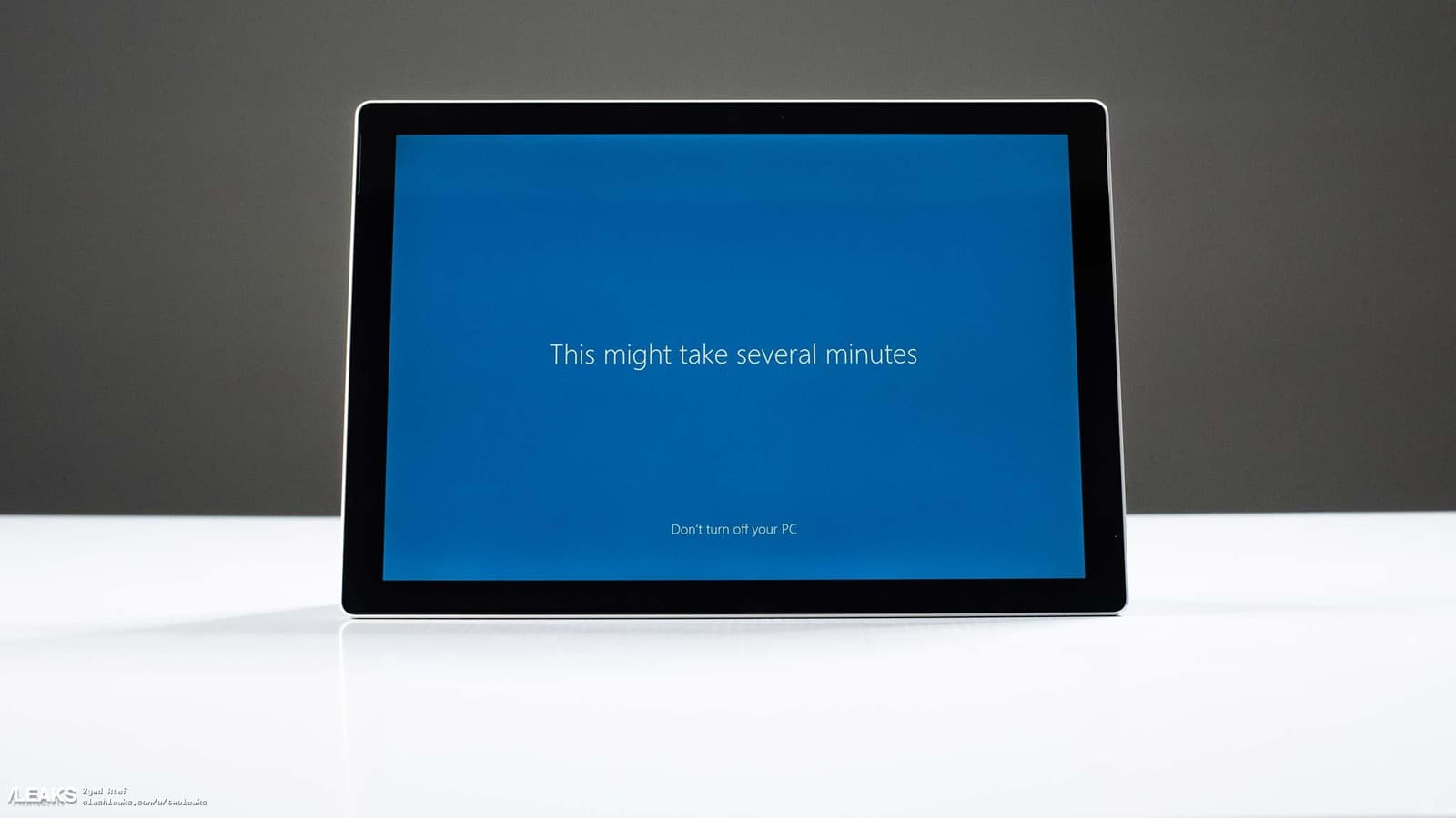 Фотогалерея дня: планшетный компьютер Microsoft Surface Pro 6 (и его характеристики)