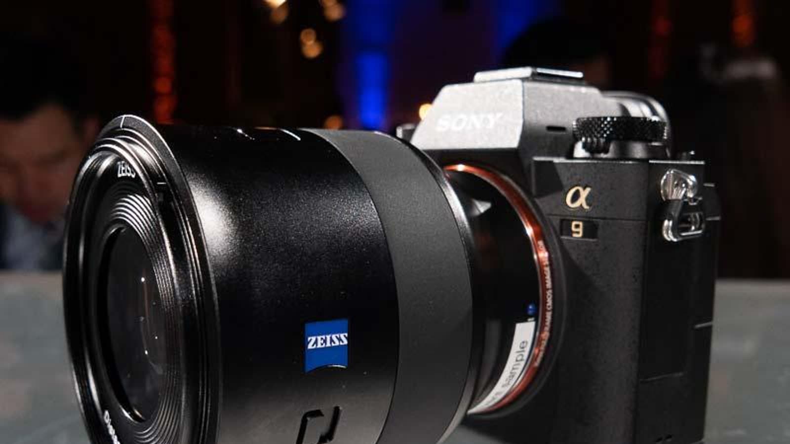 Начат прием предварительных заказов на объектив Zeiss Batis 2/40 CF, стали известны все его характеристики