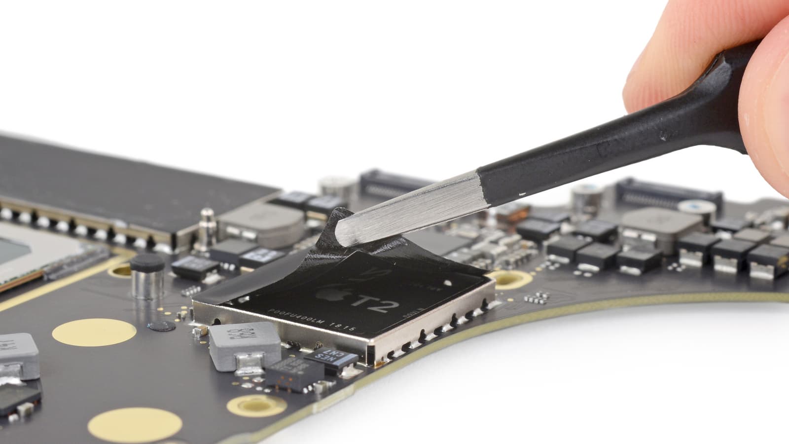 Пока что новую технику Apple ещё можно ремонтировать в неофициальных сервисных центрах