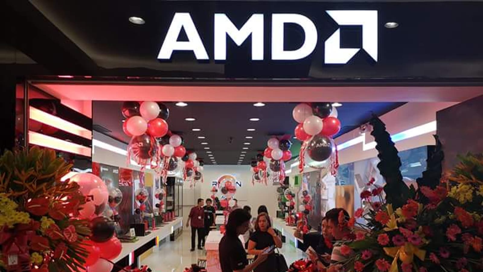 AMD открыла свой первый фирменный магазин AMD открыла свой первый фирменный магазин