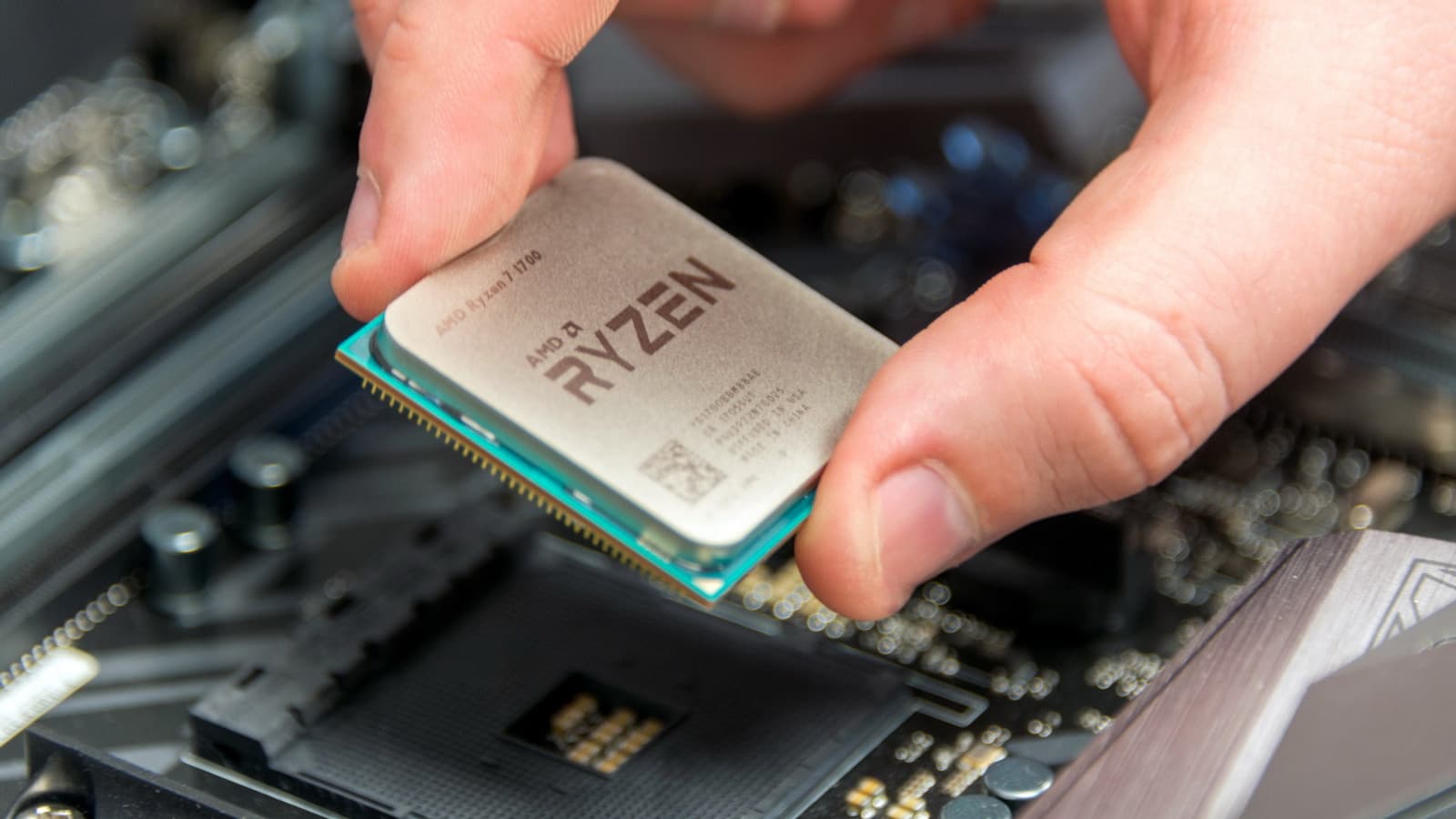Процессоры AMD Ryzen дешевеют на фоне удорожания CPU Intel Процессоры AMD Ryzen дешевеют на фоне удорожания CPU Intel