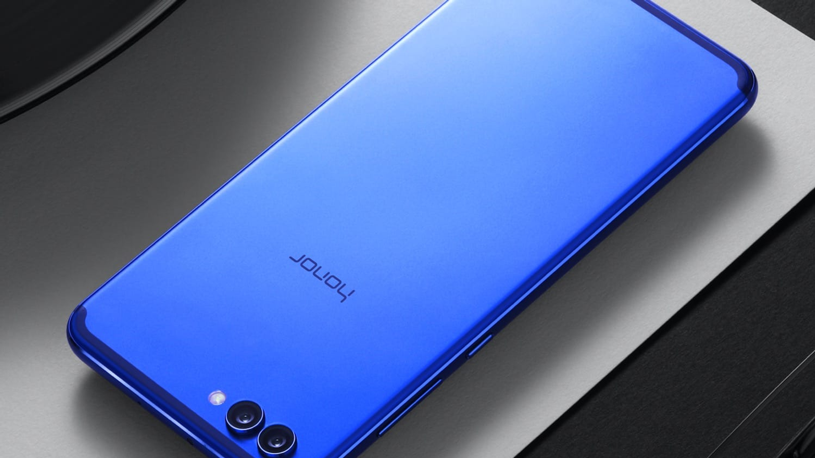 Китайские смартфоны занимают 40% рынка России, самыми продаваемыми являются Huawei и Honor