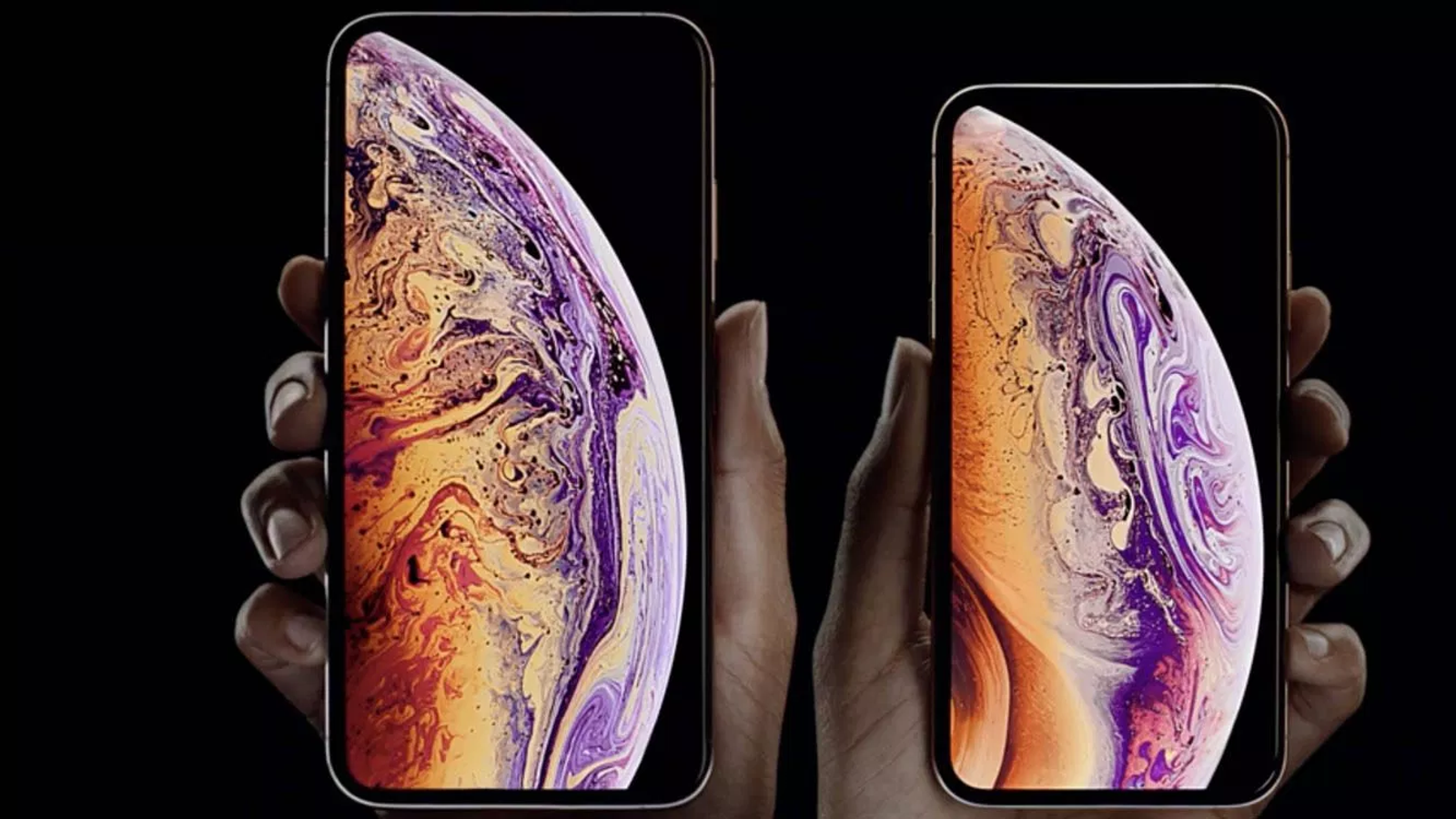 Поклонники Apple одинаково заинтересованы в iPhone XS и XS Max