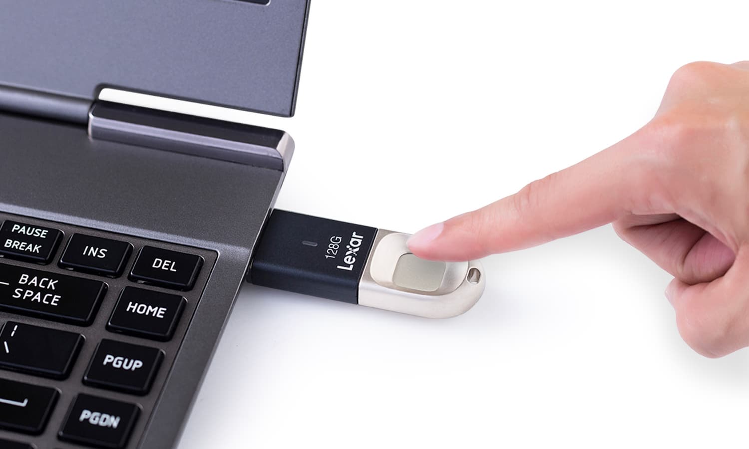 Флэшка Lexar JumpDrive Fingerprint F35 оснащена дактилоскопическим датчиком